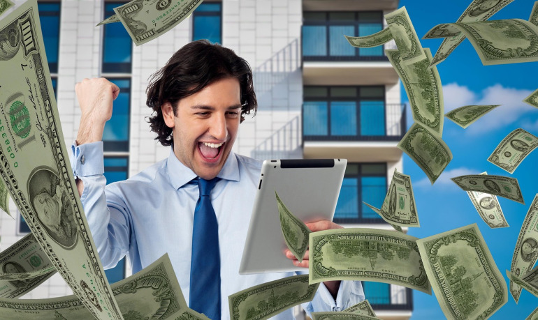 AG Gaming player winning cash bonuses and prizes online